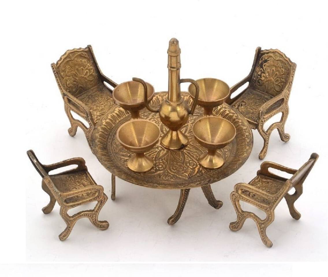     			Fashion Bizz Dining Table Chair Maharaja Set| Brass King Set| Table Decor Decorative Showpiece - 13 cm