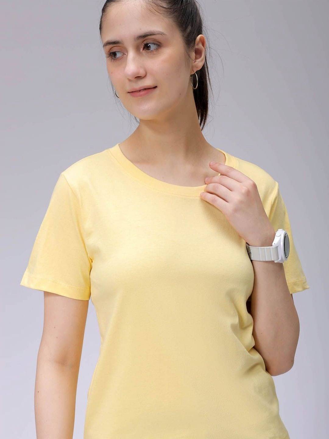     			Freehand Women Cotton Solid Regular Fit Round Neck T-Shirt ( Yellow )