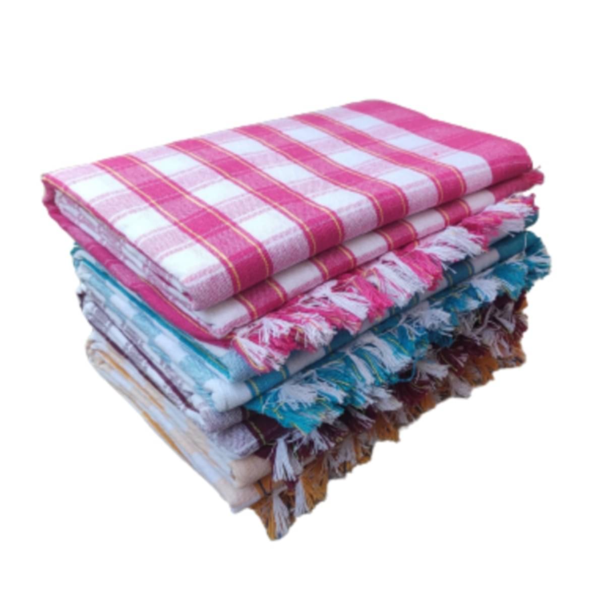     			KAKUMANU Pack of 4 Cotton 575 -GSM Bath Towel ( Multicolor )