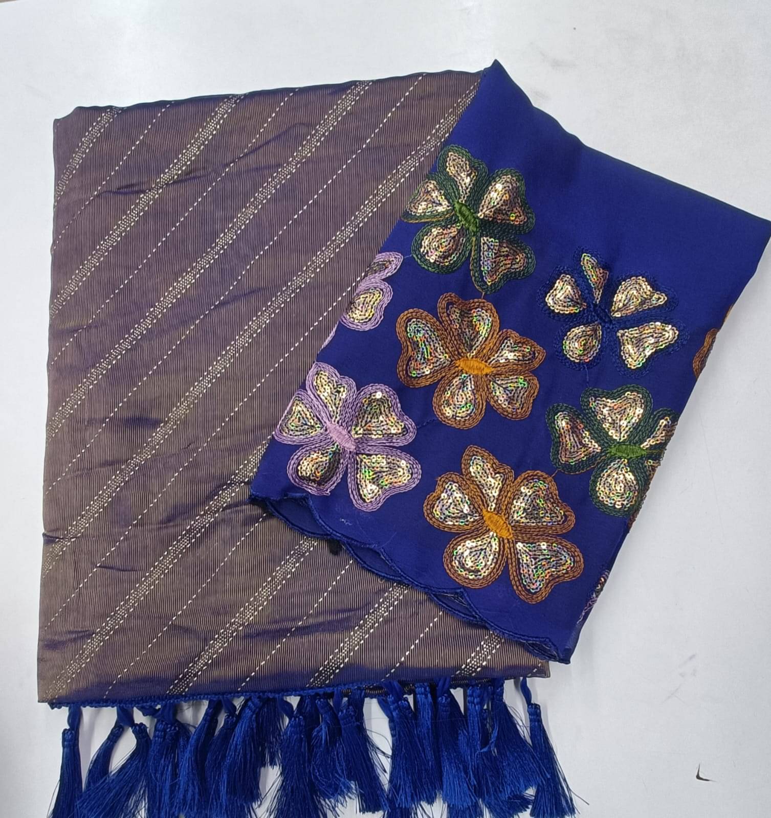     			Kalpana Creation Brasso Printed Saree With Unstitched Blouse Piece ( Blue )