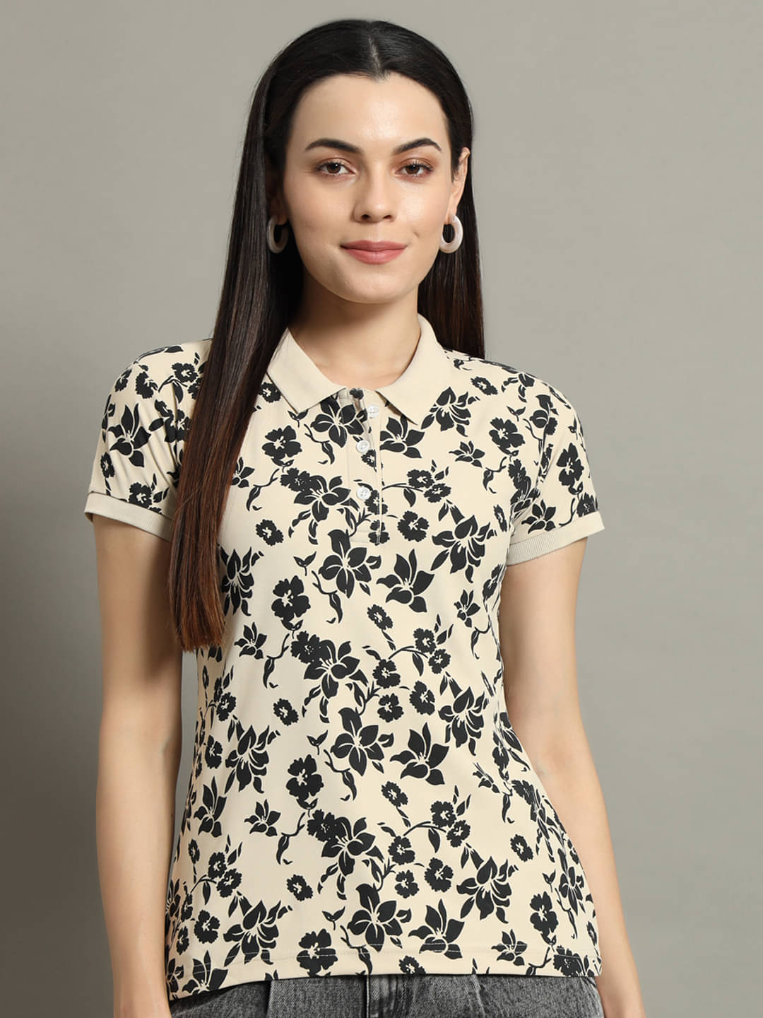 XYRIS Women Cotton Blend Printed Regular Fit Polo Collar T-Shirt ( Beige )     			XYRIS Women Cotton Blend Printed Regular Fit Polo Collar T-Shirt ( Beige )