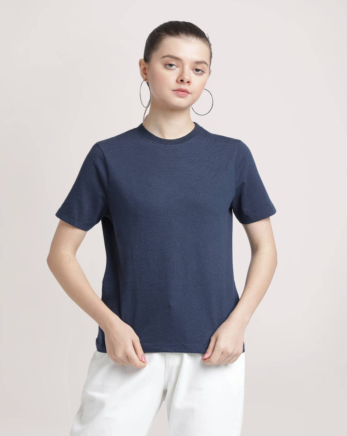     			Bene Kleed Women Cotton Blend Solid Slim Fit Round Neck T-Shirt ( Navy )
