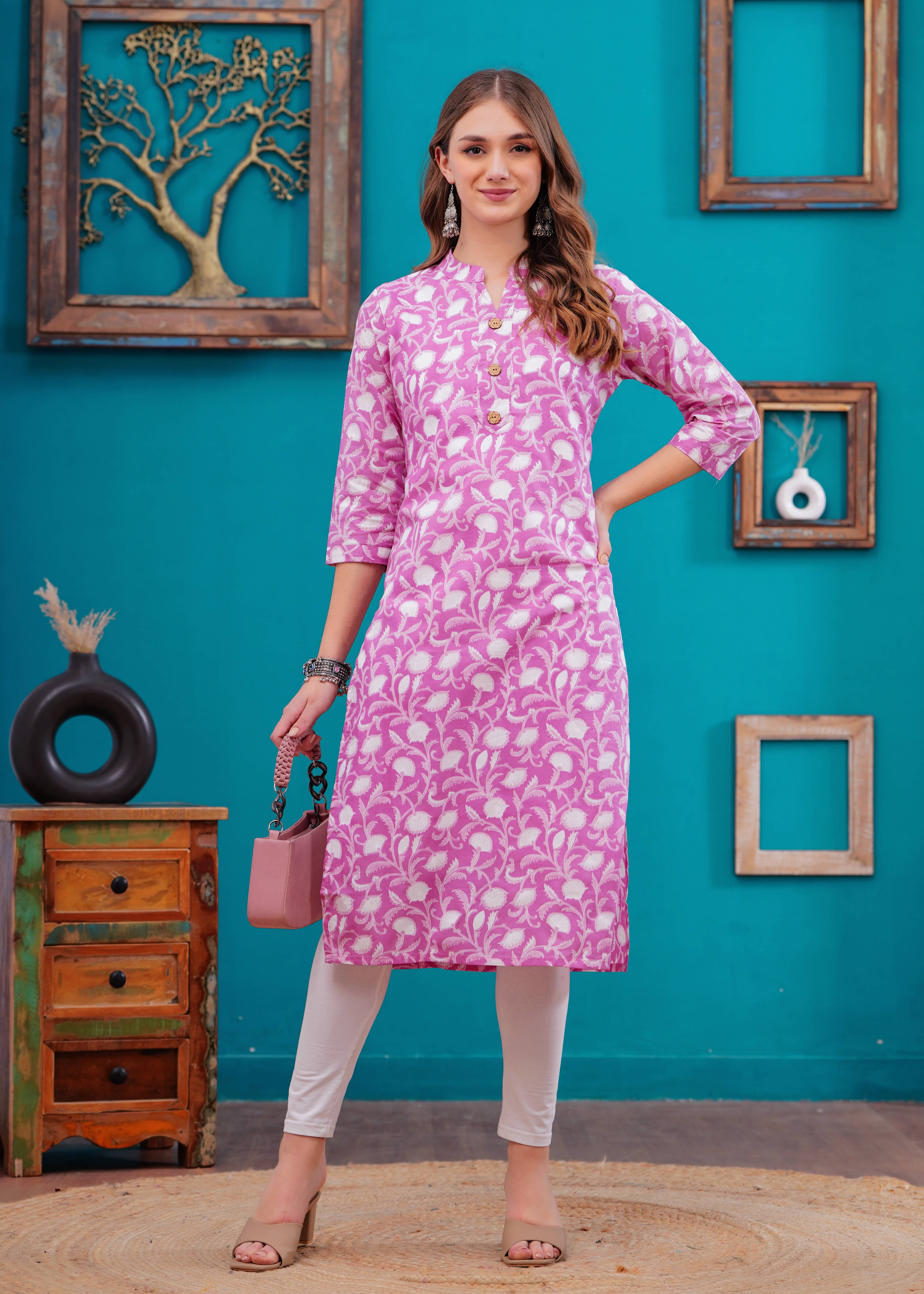 HIGHLIGHT FASHION EXPORT Pack of 1 Cotton Printed Straight Women's Kurti - ( Pink ) HIGHLIGHT FASHION EXPORT Pack of 1 Cotton Printed Straight Women's Kurti - ( Pink )