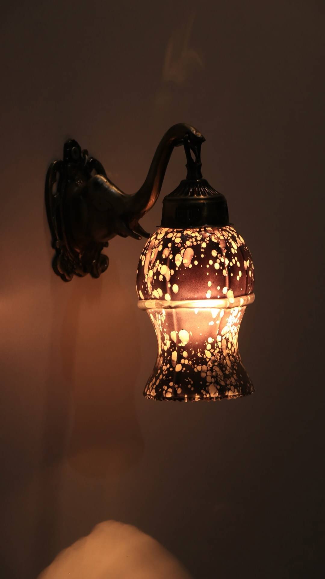     			VAGalleryKing Black Down Light Wall Lamp ( Pack of 1 )