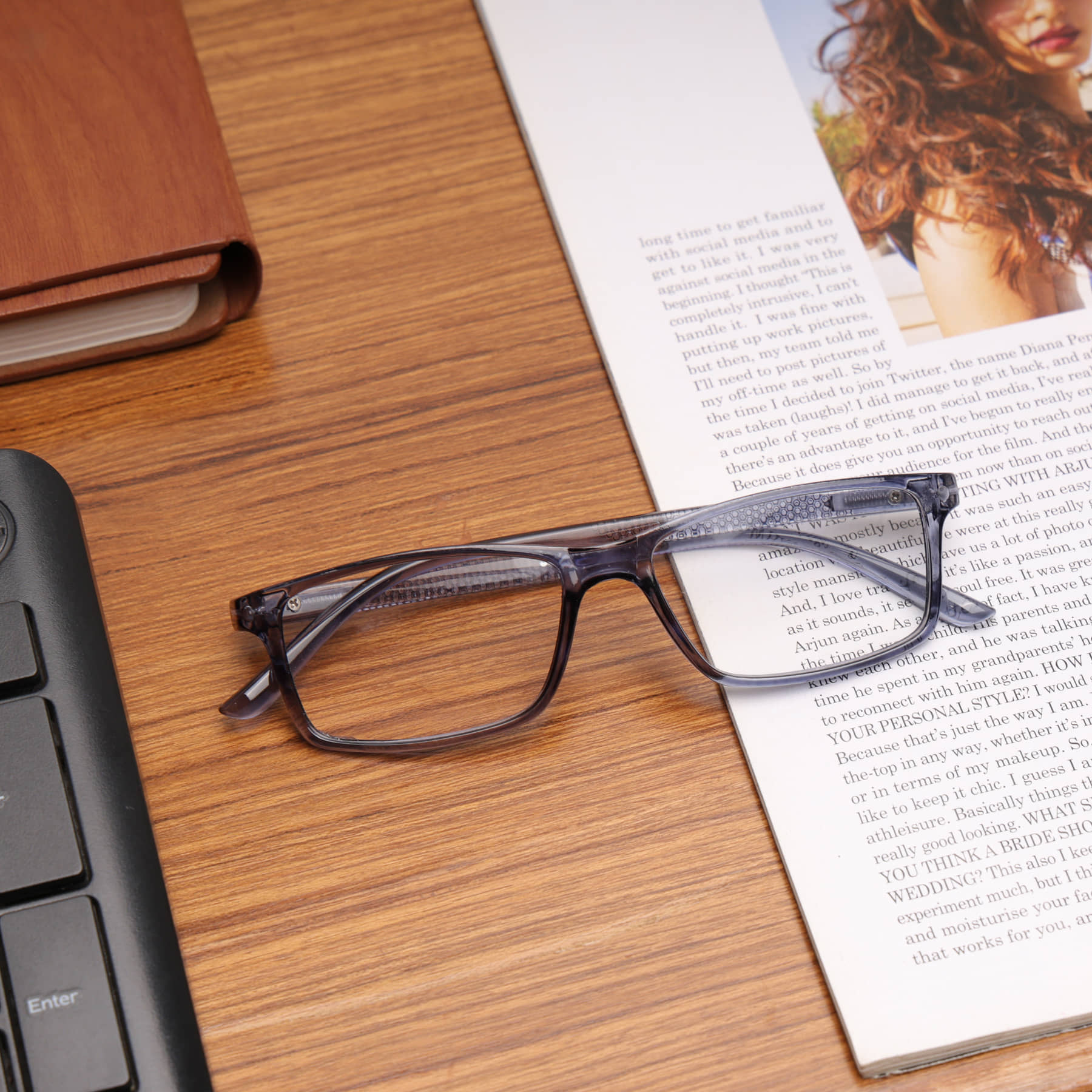 Hexxa Rectangle Full Rim Reading Glasses