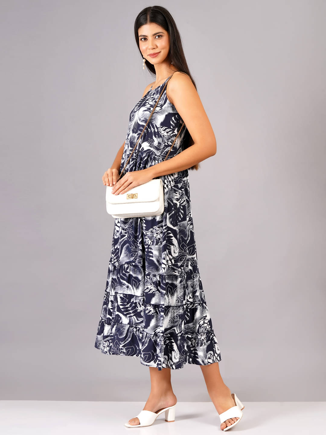     			JC4U Women Viscose Printed Fit & Flare Dress ( Blue )