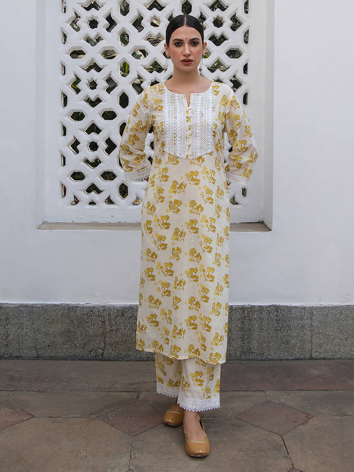 Janasya Cotton Printed Kurti With Pants Women's Stitched Salwar Suit - Off White ( Pack of 1 ) Janasya Cotton Printed Kurti With Pants Women's Stitched Salwar Suit - Off White ( Pack of 1 )