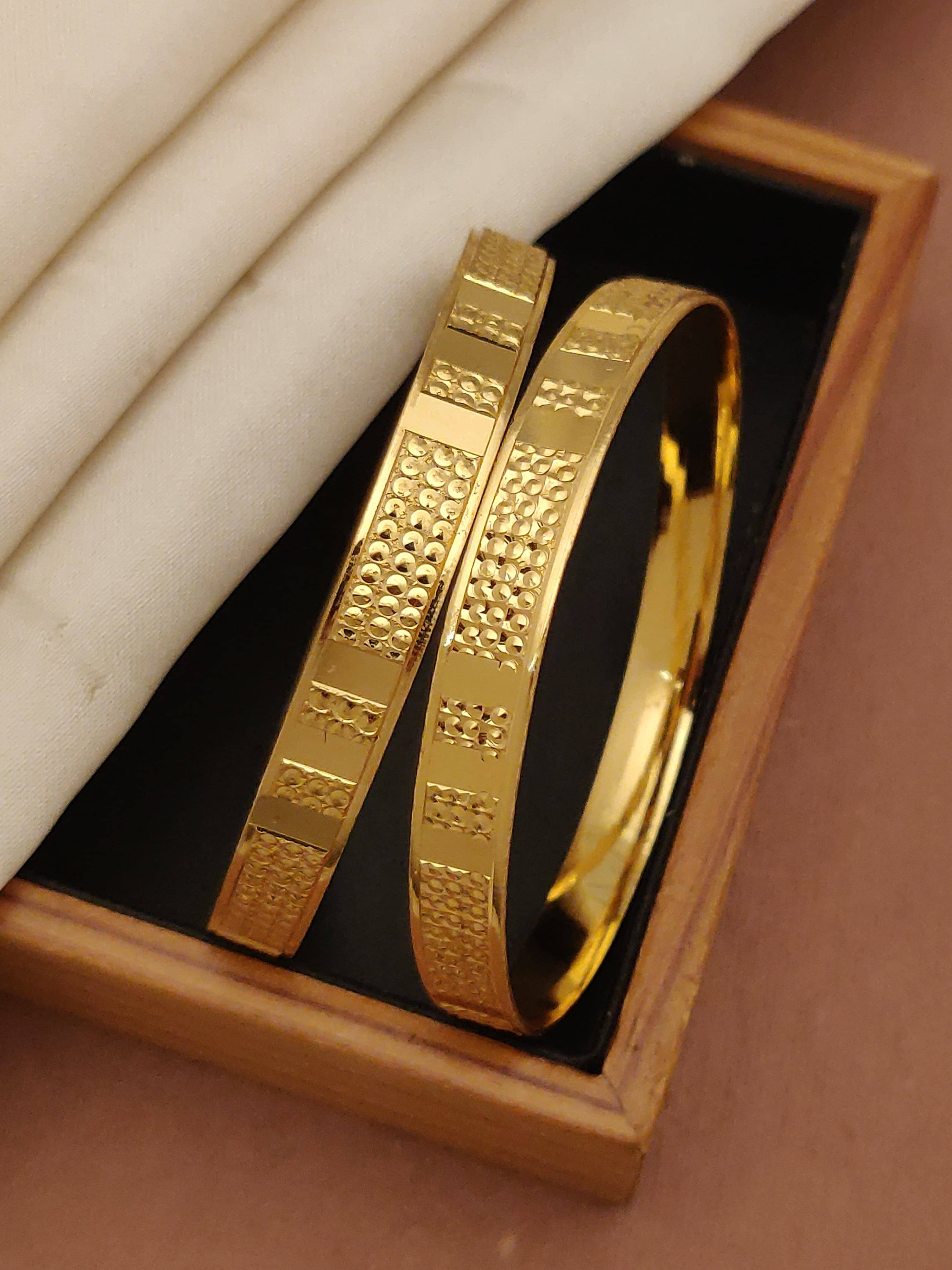 Shivay Fashion Gold Bangle Set ( Pack of 1 ) - Bangles & Bracelets | Buy online on ZillyBuy