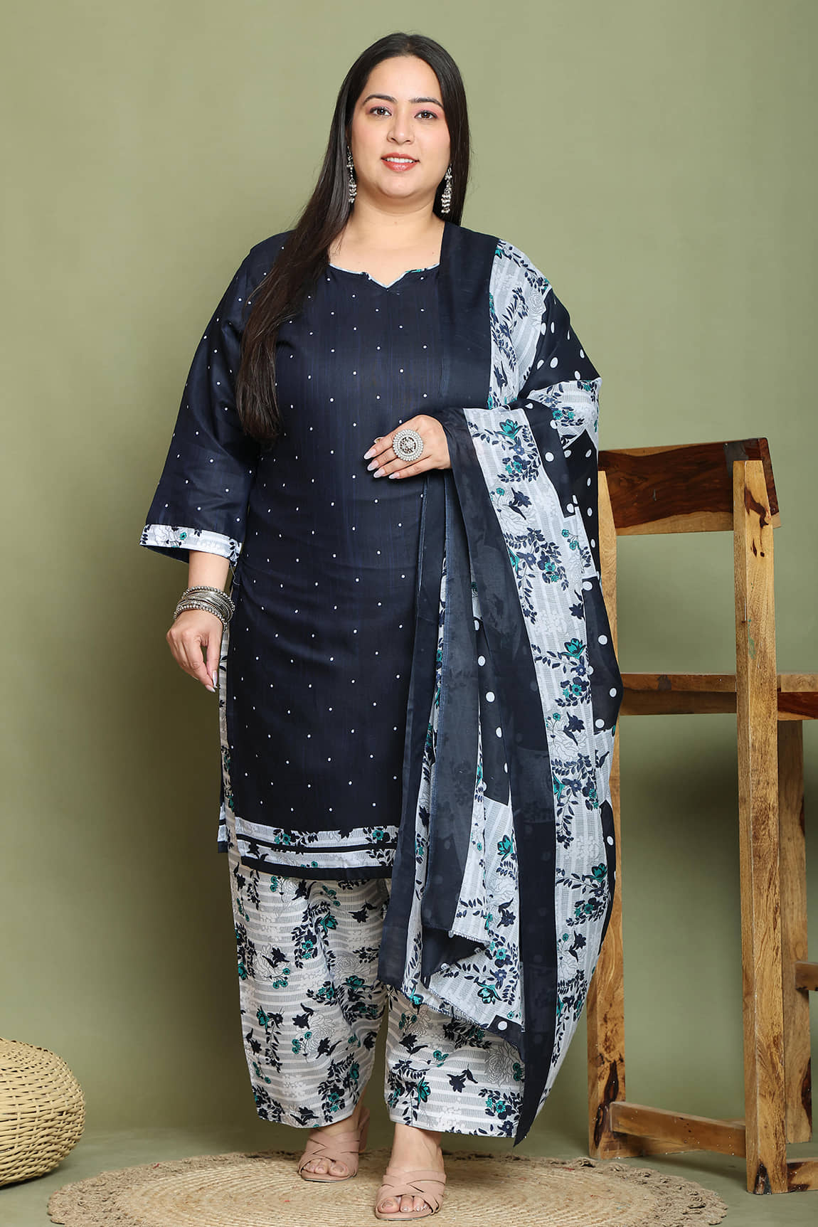 wonder weave Cotton Blend Printed Kurti With Patiala Women's Stitched Salwar Suit - Navy Blue ( Pack of 1 )