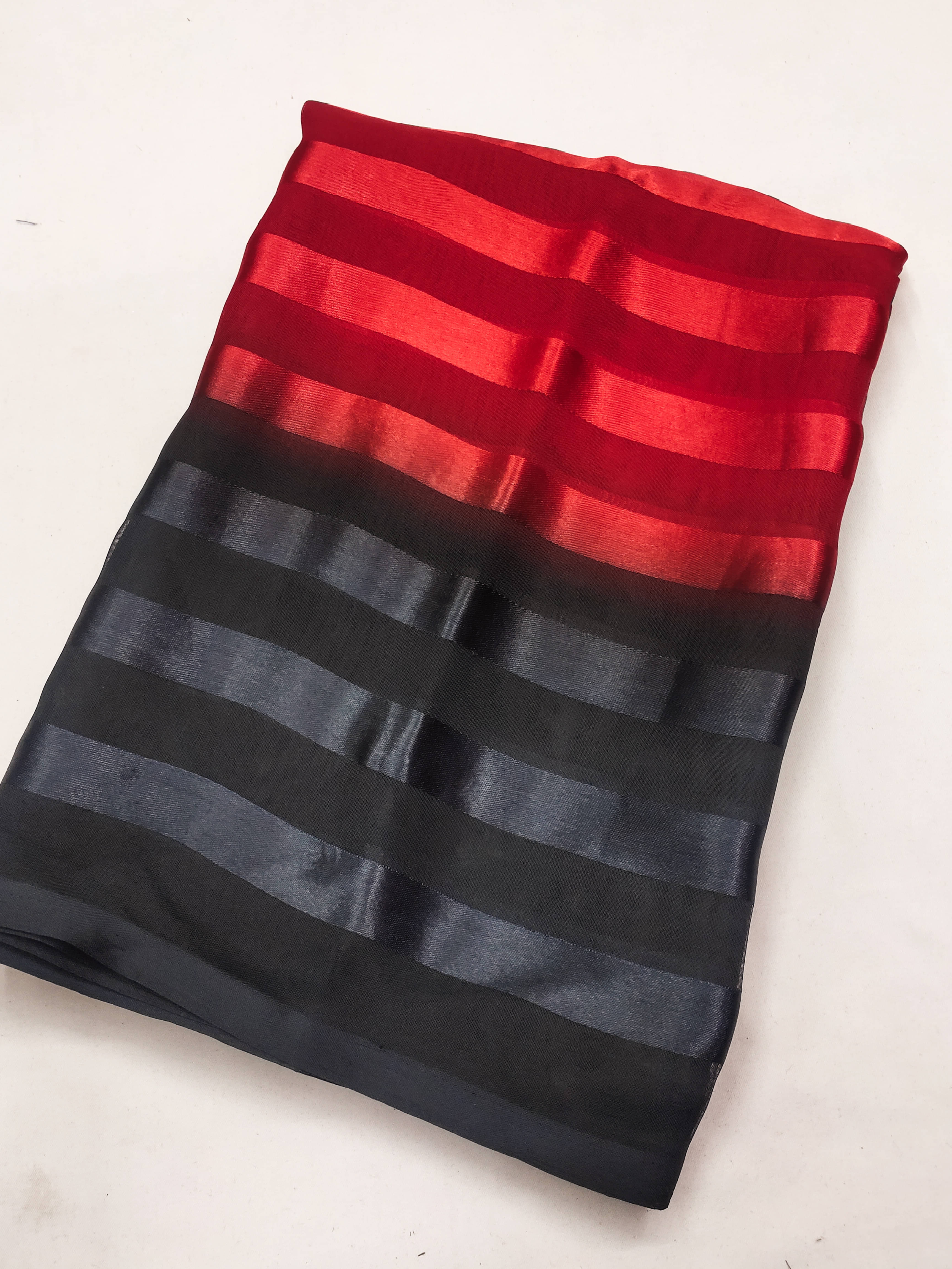     			ANAND SAREES Satin Striped Saree With Unstitched Blouse Piece ( Red )