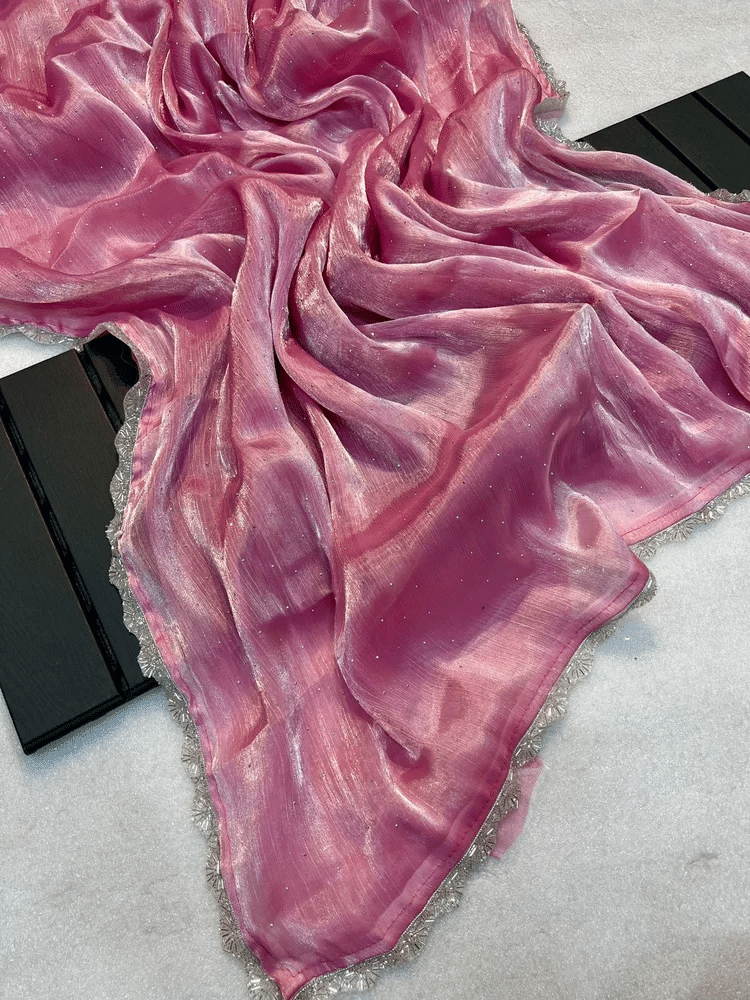     			Apnisha Net Embellished Saree With Unstitched Blouse Piece ( Peach )