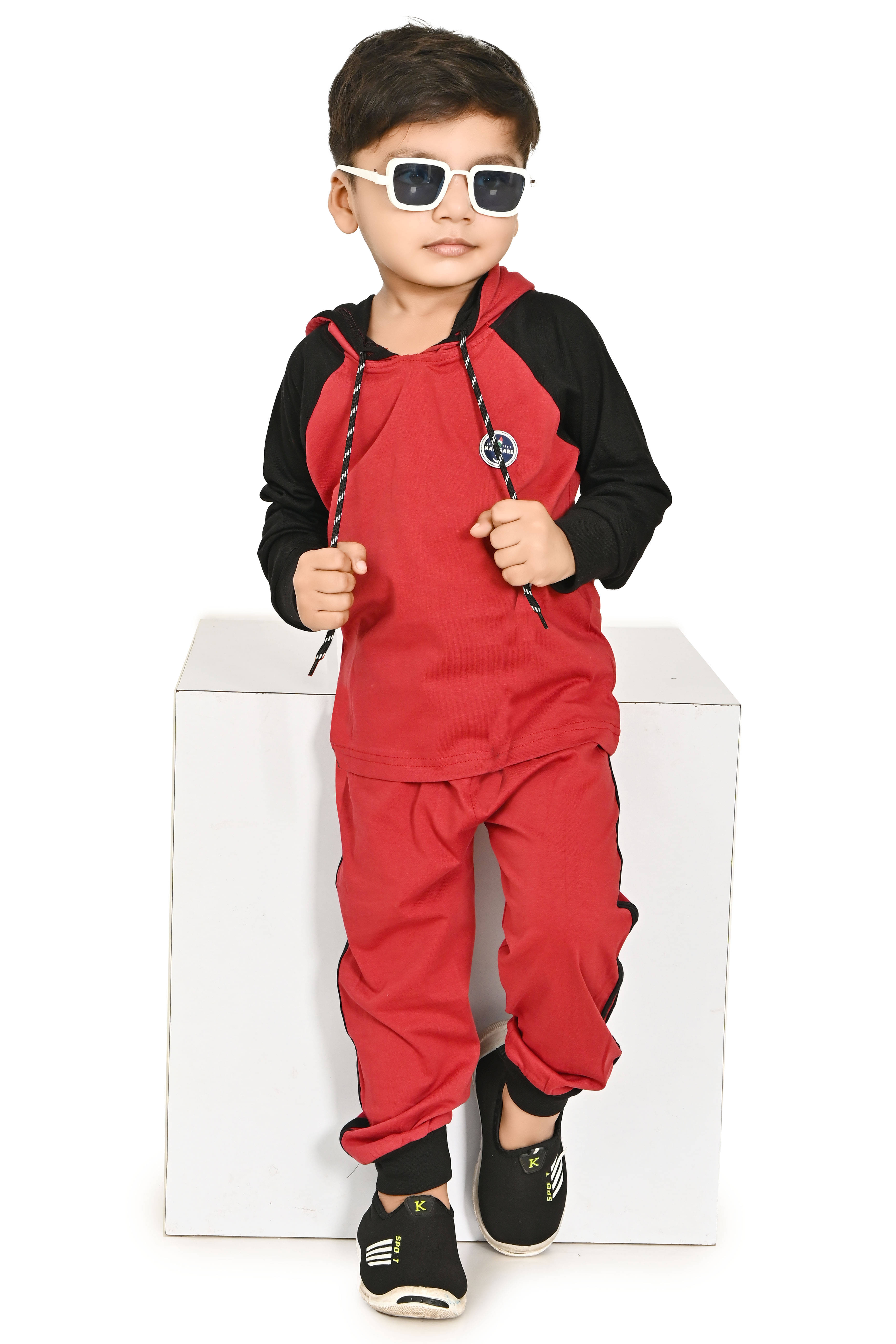 Chandrika Pack of 1 Boys Cotton Blend Sweatshirt & Trackpant Set ( Maroon ) Chandrika Pack of 1 Boys Cotton Blend Sweatshirt & Trackpant Set ( Maroon )