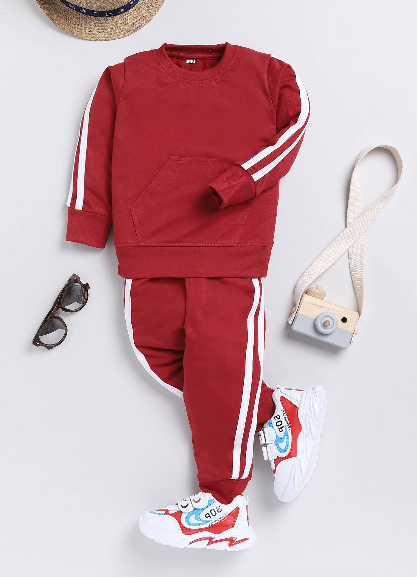     			Chandrika Pack of 1 Unisex Cotton Blend Sweatshirt & Trackpant Set ( Maroon )
