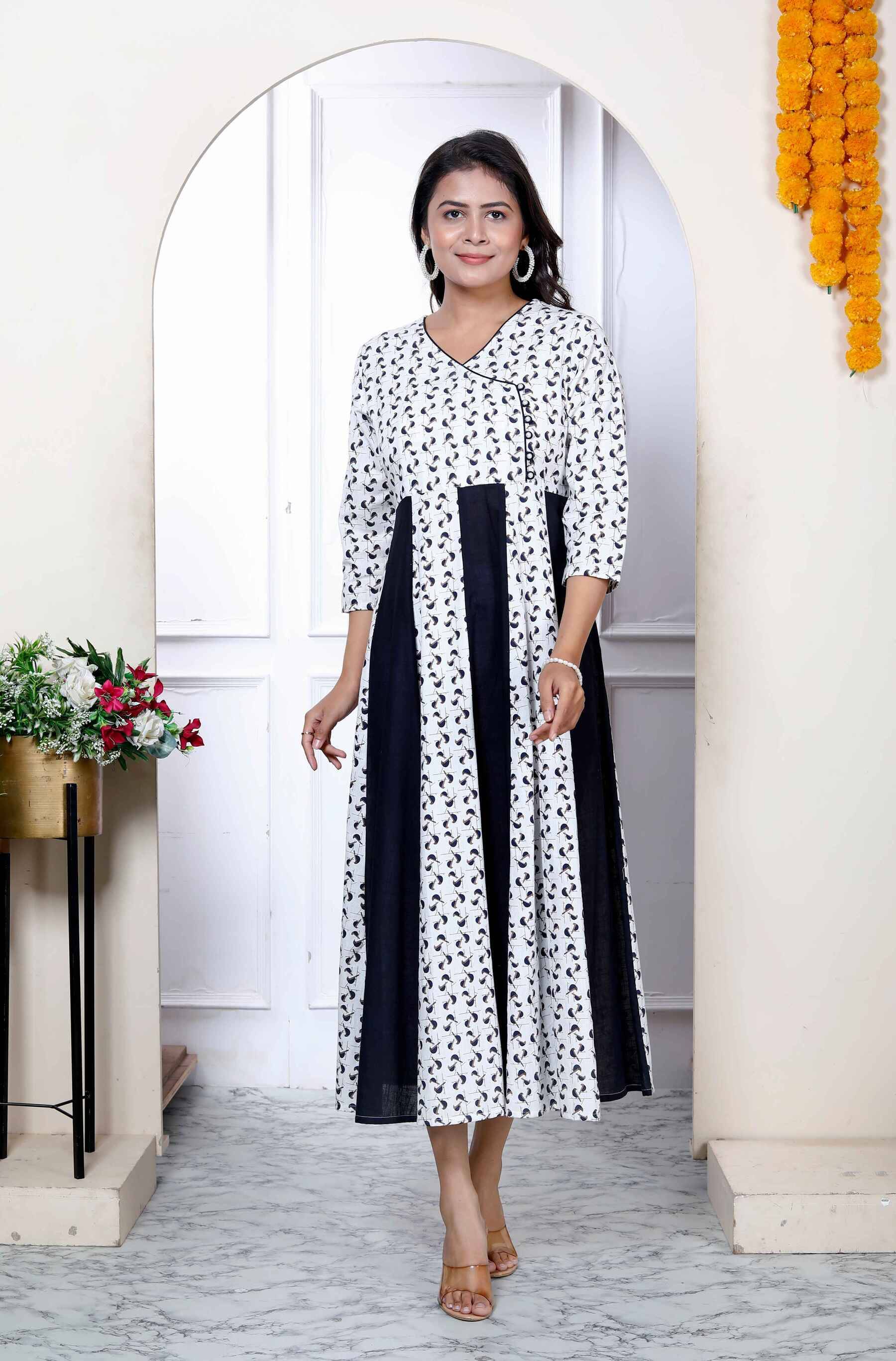 Doriyaan Pack of 1 Cotton Printed Anarkali Women's Kurti - ( White ) Doriyaan Pack of 1 Cotton Printed Anarkali Women's Kurti - ( White )