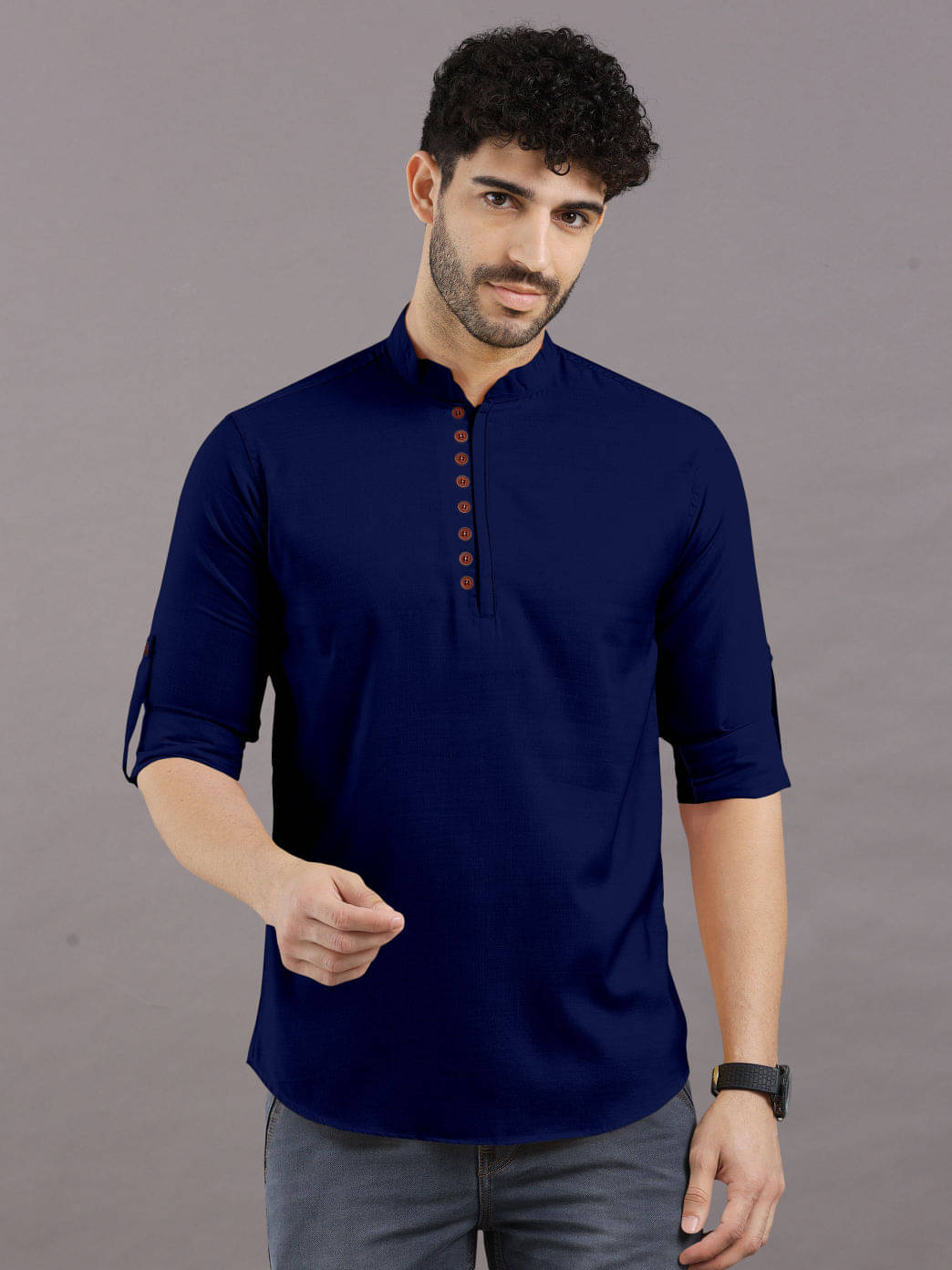 VTEXX Navy Cotton Blend Men's Shirt Style Kurta ( Pack of 1 )     			VTEXX Navy Cotton Blend Men's Shirt Style Kurta ( Pack of 1 )