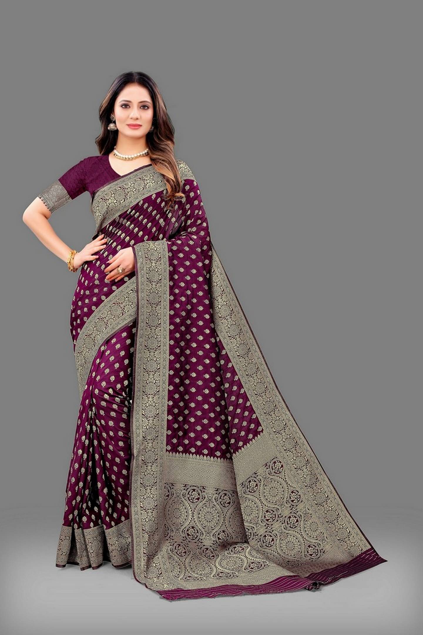     			Varni Fabrics Silk Embellished Saree With Unstitched Blouse Piece ( Wine )