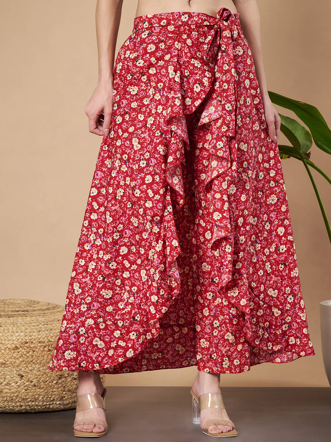 ZWERLON Pack of 1 Rayon Flared Women's Ruffled Palazzos ( Red ) ZWERLON Pack of 1 Rayon Flared Women's Ruffled Palazzos ( Red )