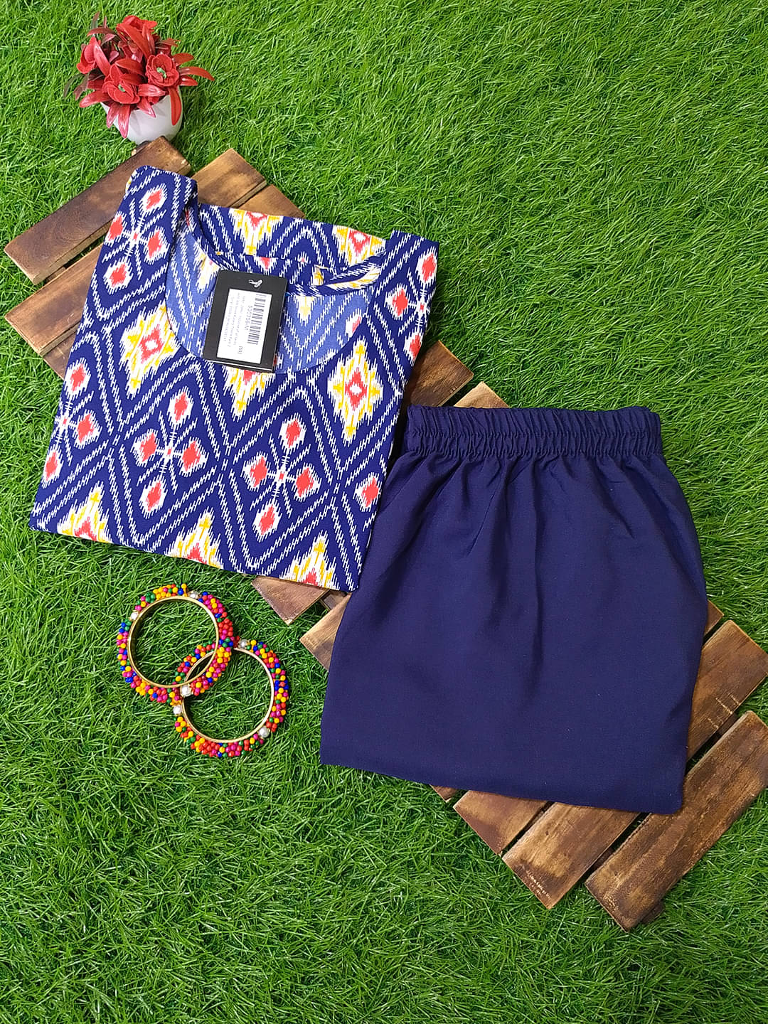     			Ethnicbasket Pack of 1 Crepe Printed Straight Women's Kurti - ( Navy Blue )