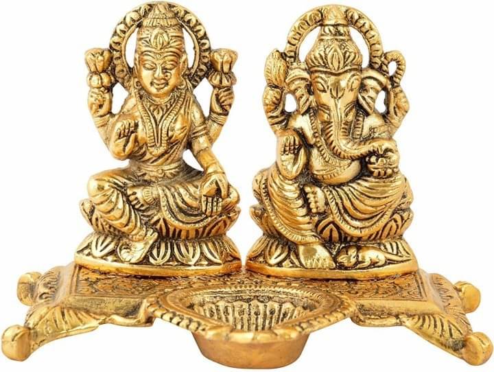 Shri Astha Vinayak Aluminium Lord Ganesha Idol ( 10 cm ) Shri Astha Vinayak Aluminium Lord Ganesha Idol ( 10 cm )