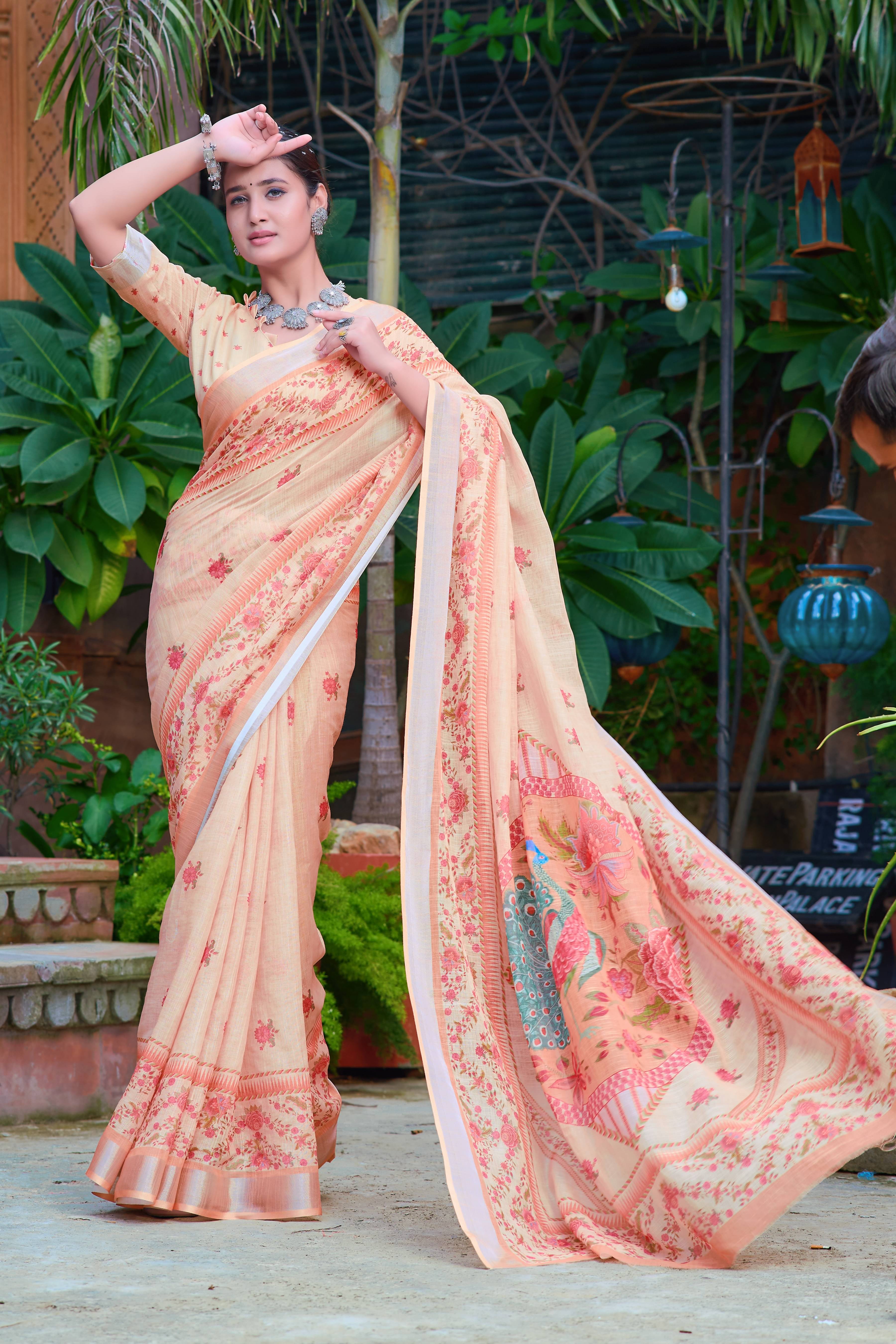     			Sidhidata Cotton Printed Saree With Unstitched Blouse Piece ( Cream )