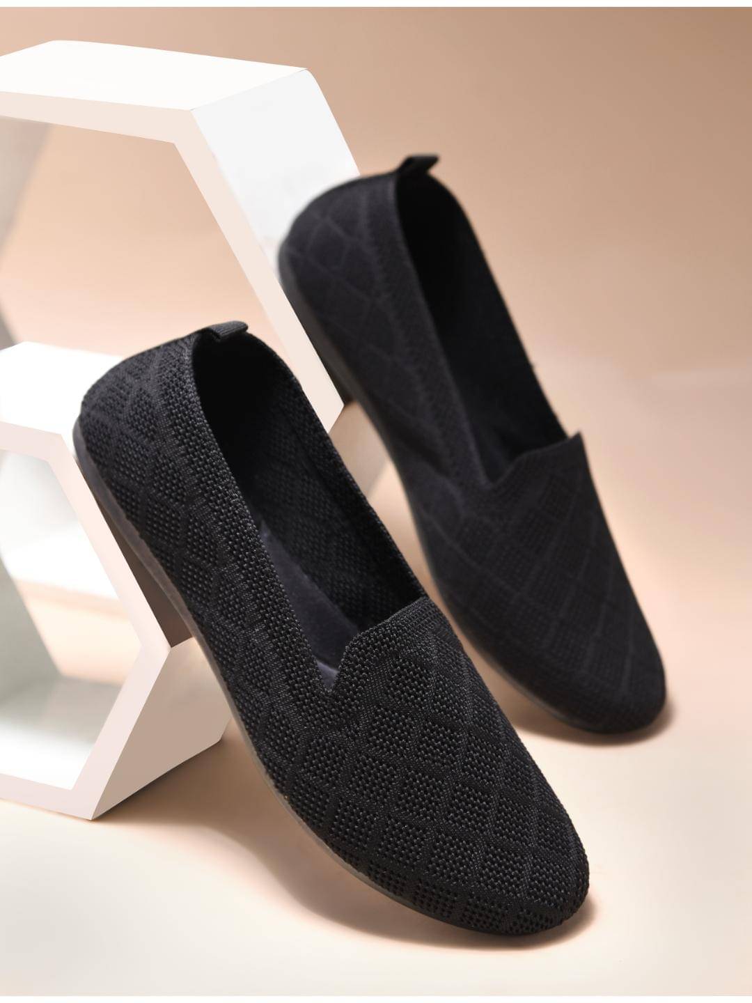     			Shoetopia Black Women's Casual Ballerinas