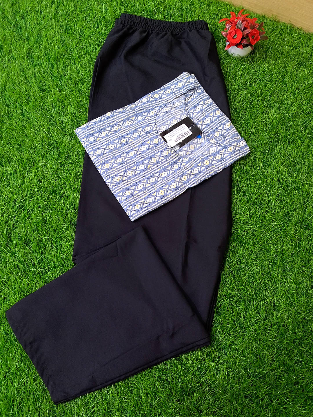     			1 Stop Fashion Pack of 1 Crepe Printed Straight Women's Kurti - ( White )