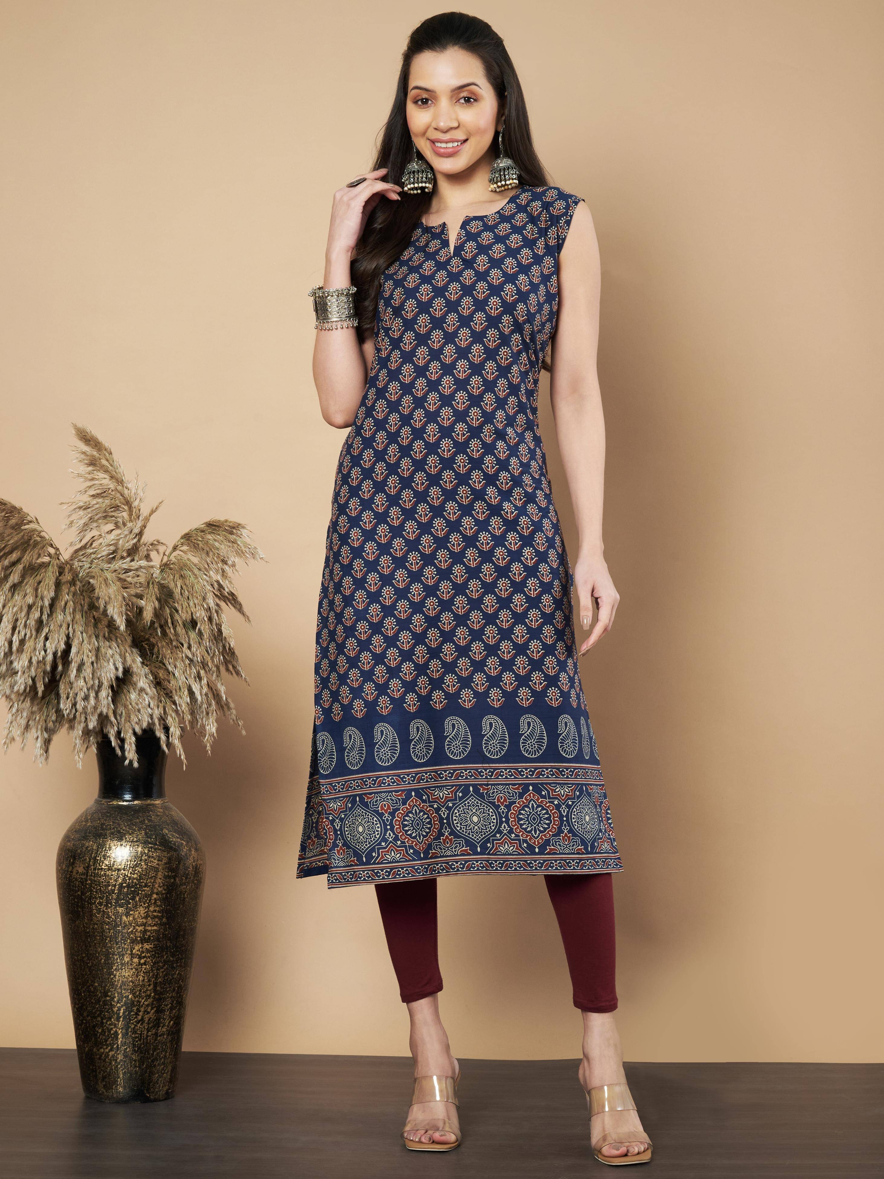 Vbuyz Pack of 1 Cotton Printed Straight Women's Kurti - ( Navy ) Vbuyz Pack of 1 Cotton Printed Straight Women's Kurti - ( Navy )
