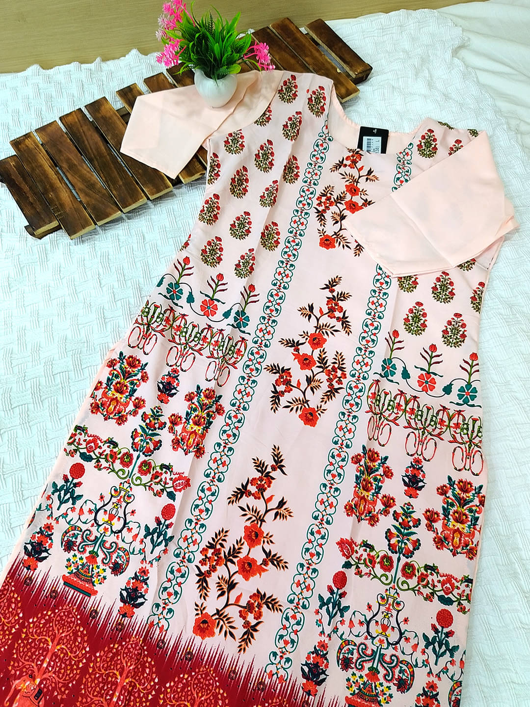    			1 Stop Fashion Pack of 1 Crepe Printed Straight Women's Kurti - ( Pink )