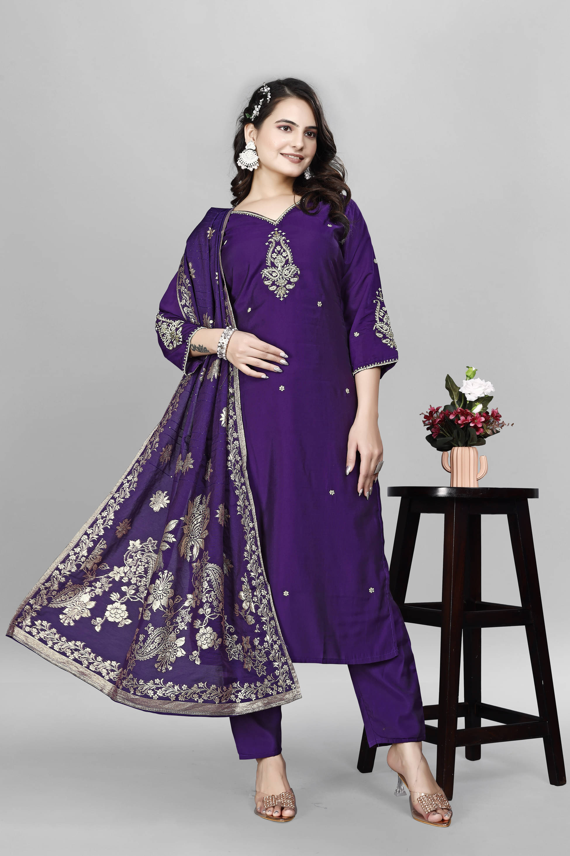     			Devakii Viscose Printed Kurti With Pants Women's Stitched Salwar Suit - Purple ( Pack of 1 )