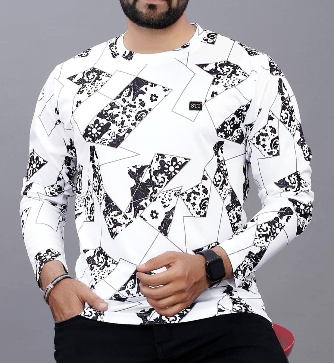 FABRIPPLE Polyester Regular Fit Printed Full Sleeves Men's Round T-Shirt - White ( Pack of 1 ) FABRIPPLE Polyester Regular Fit Printed Full Sleeves Men's Round T-Shirt - White ( Pack of 1 )