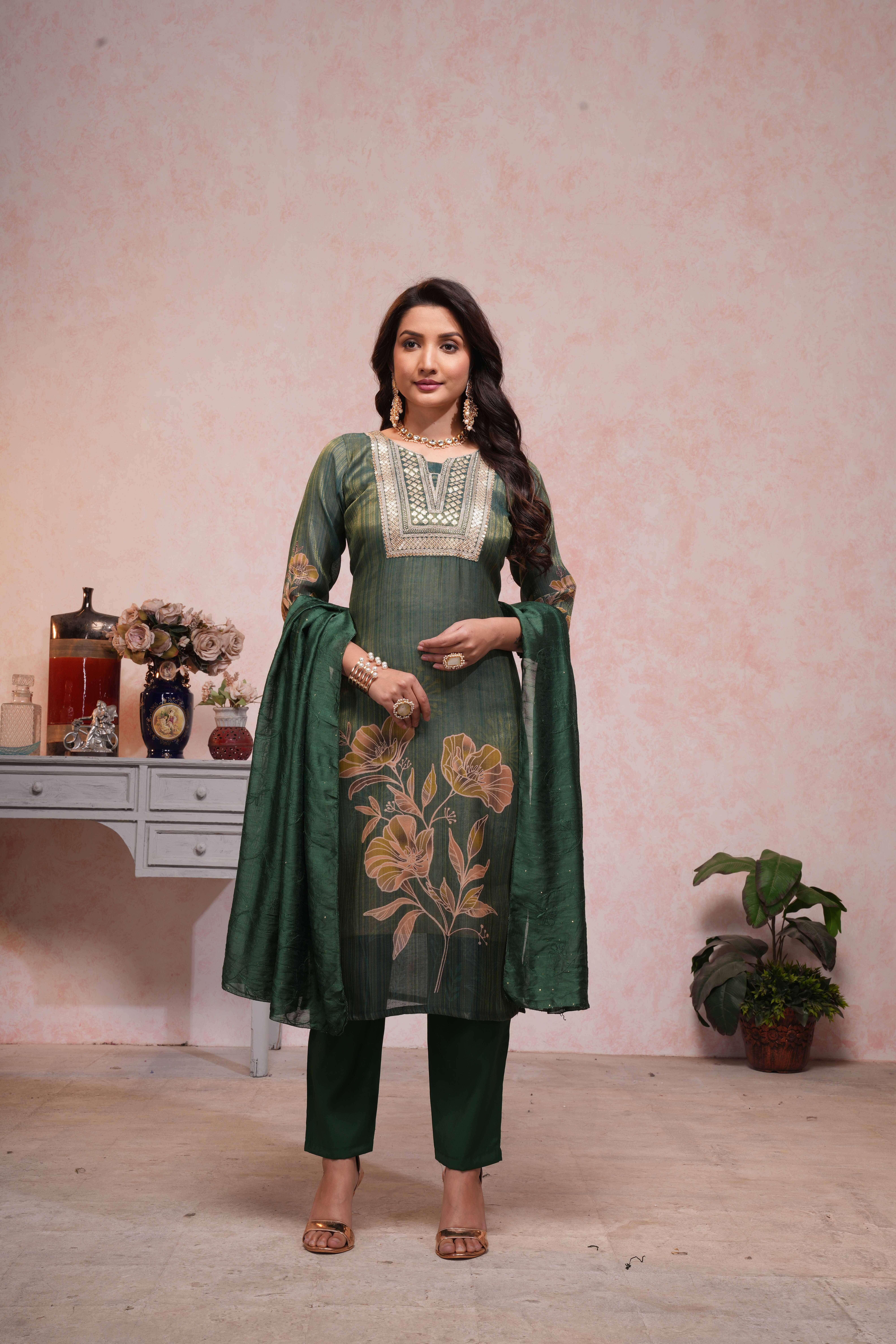     			ONIXINO Silk Embroidered Kurti With Pants Women's Stitched Salwar Suit - Green ( Pack of 1 )