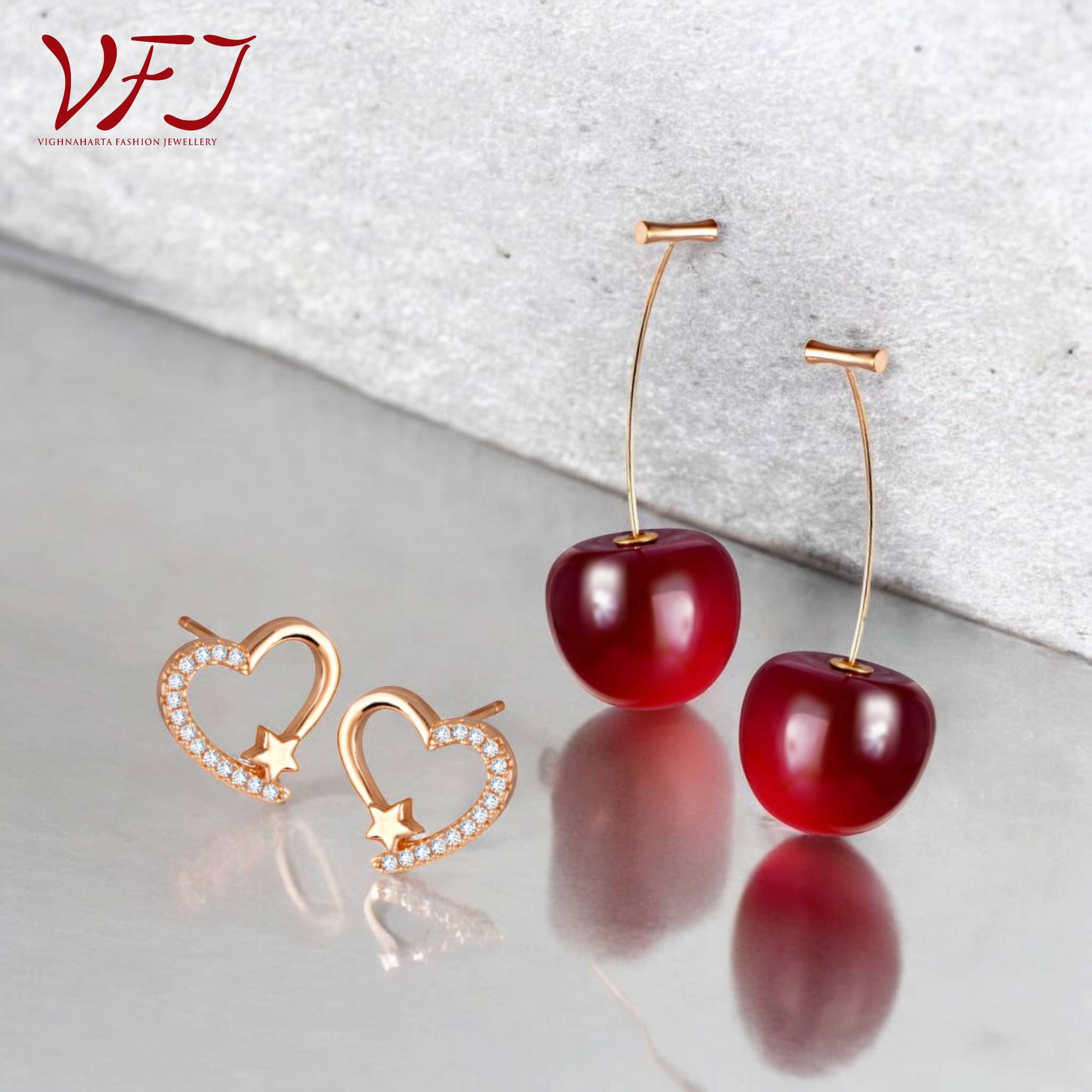     			Vighnaharta Multi Color Stud Earrings ( Pack of 2 )