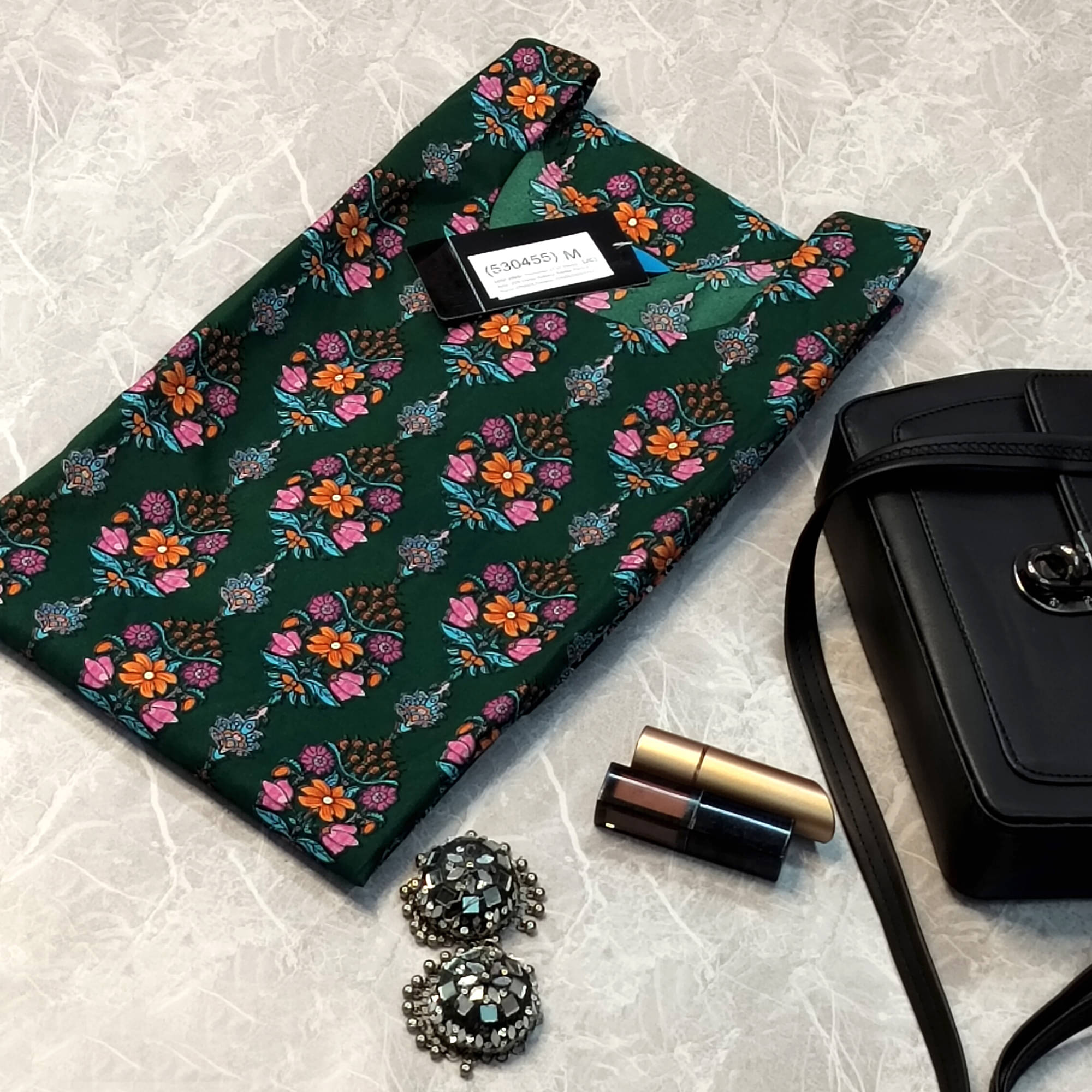 1 Stop Fashion Pack of 1 Crepe Printed Straight Women's Kurti - ( Green )     			1 Stop Fashion Pack of 1 Crepe Printed Straight Women's Kurti - ( Green )