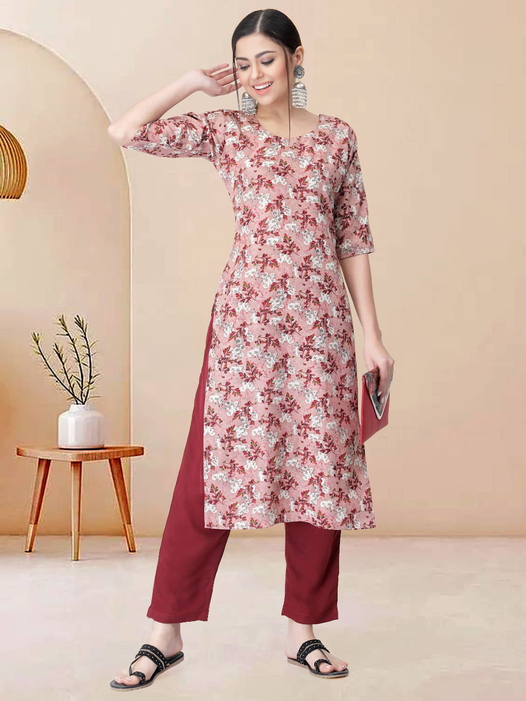 Ethnicbasket Pack of 1 Crepe Printed Straight Women's Kurti - ( Peach )     			Ethnicbasket Pack of 1 Crepe Printed Straight Women's Kurti - ( Peach )