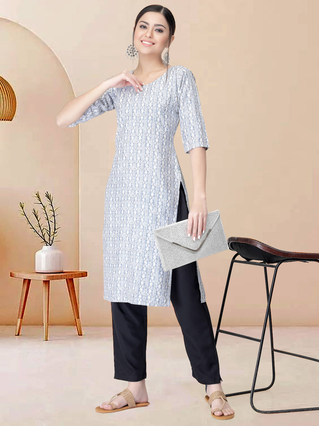     			Ethnicbasket Pack of 1 Crepe Printed Straight Women's Kurti - ( White )