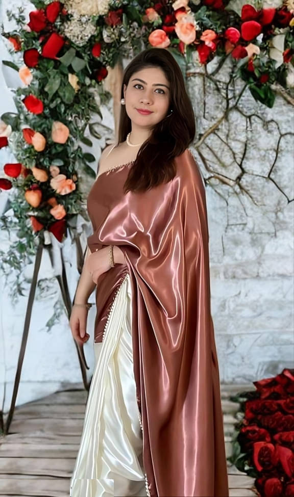 Aika Satin Solid Saree With Unstitched Blouse Piece ( Peach ) Aika Satin Solid Saree With Unstitched Blouse Piece ( Peach )
