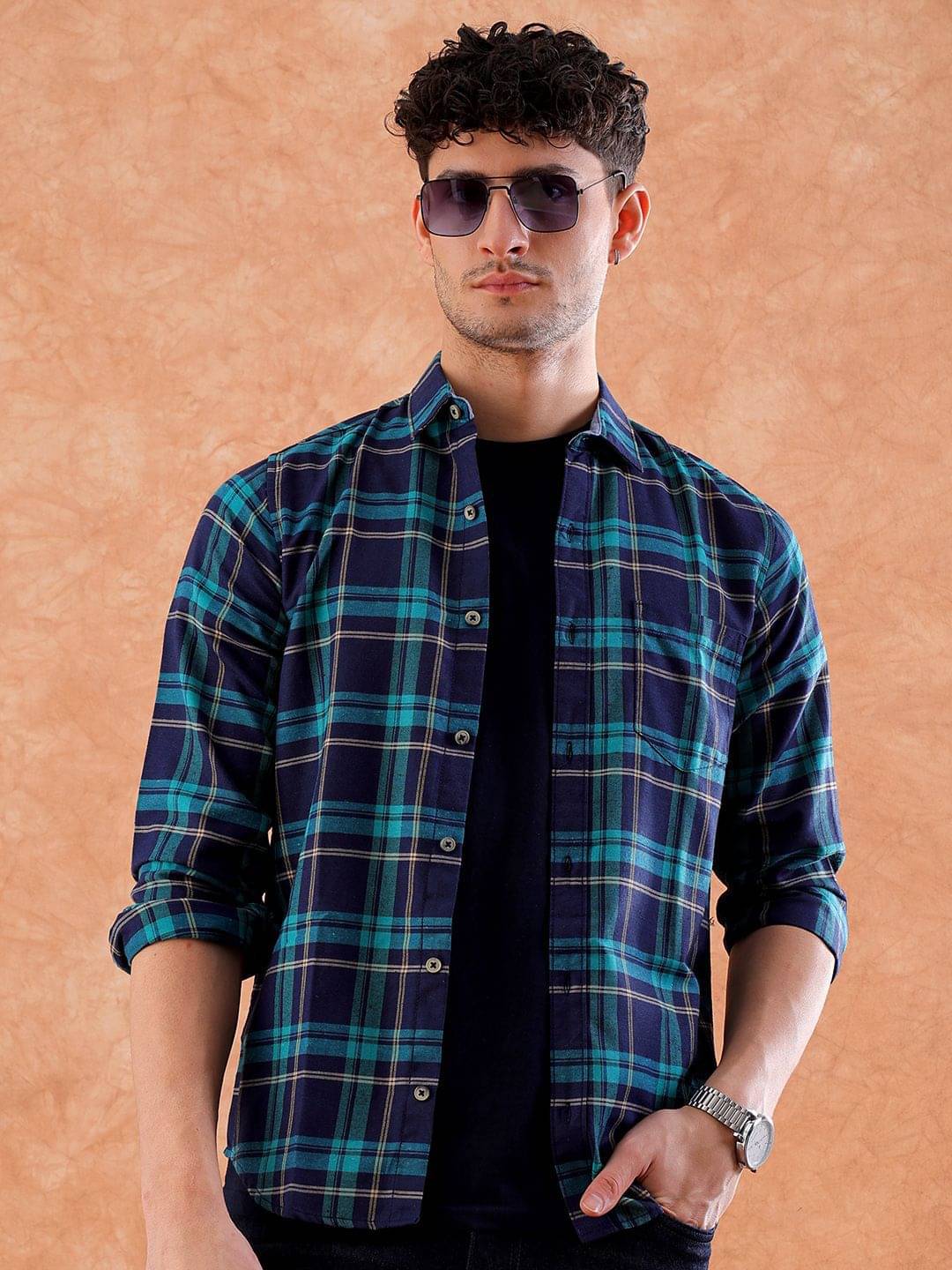     			HARDSODA Polyester Regular Fit Checks Full Sleeves Men's Casual Shirt - Navy Blue ( Pack of 1 )
