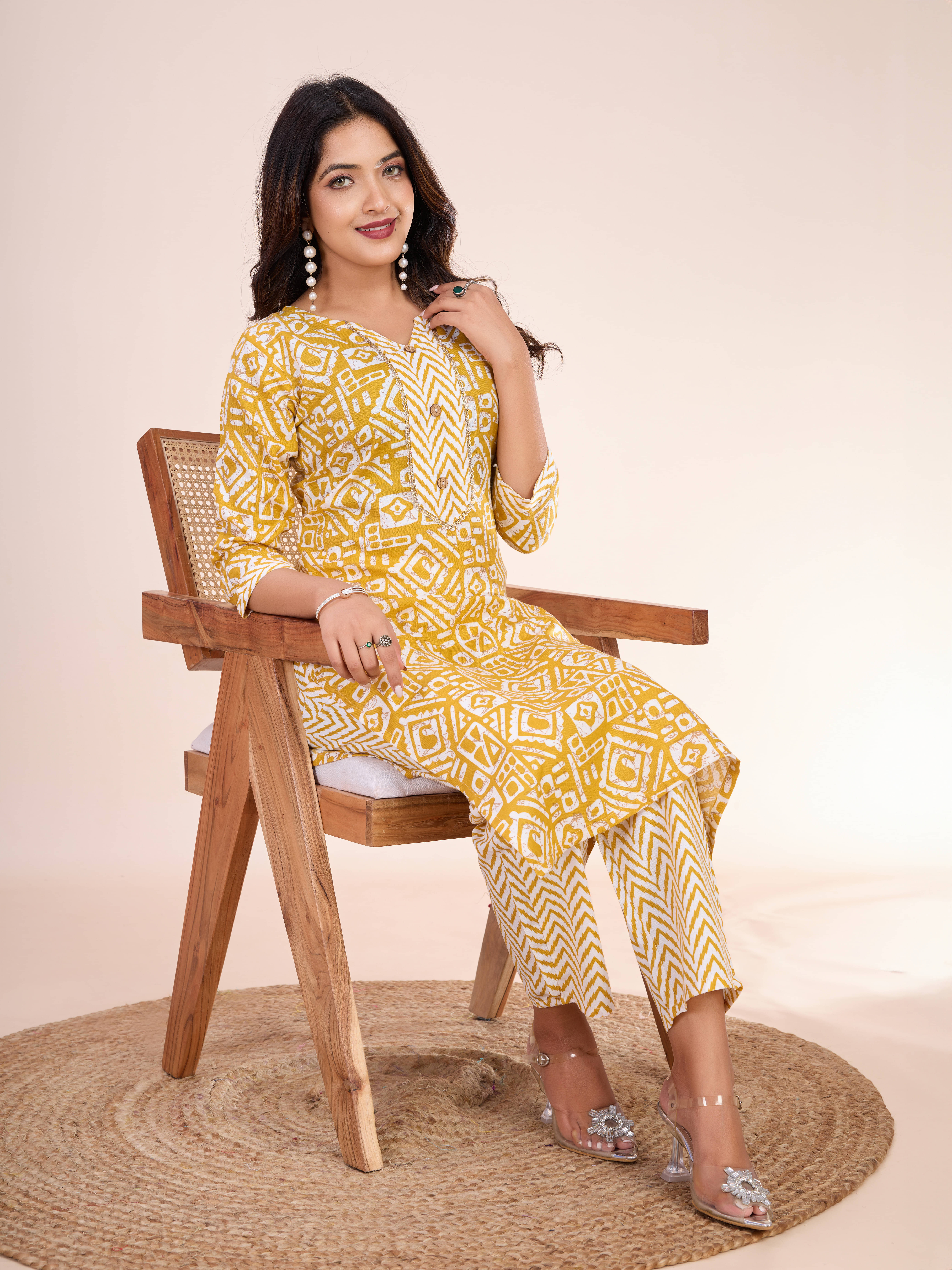 Women Basket Cotton Blend Printed Kurti With Pants Women's Stitched Salwar Suit - Yellow ( Pack of 1 )     			Women Basket Cotton Blend Printed Kurti With Pants Women's Stitched Salwar Suit - Yellow ( Pack of 1 )