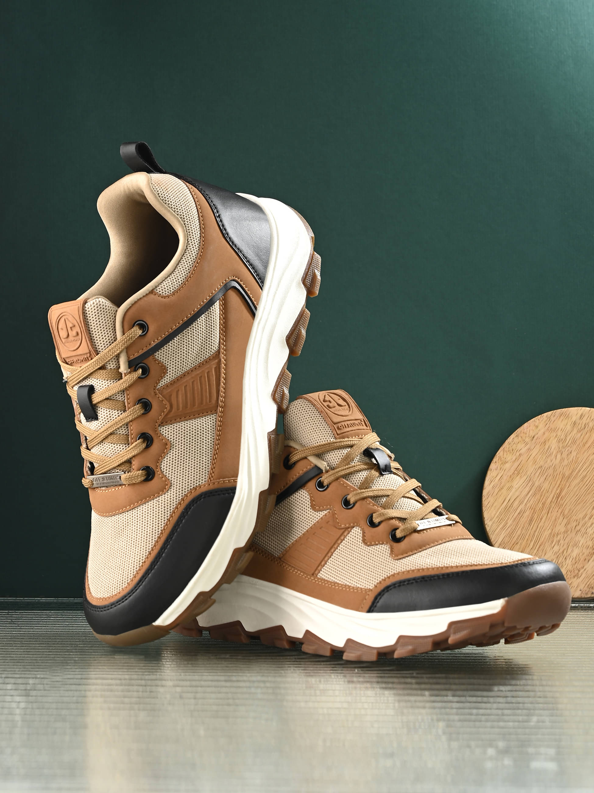OFF LIMITS GRIND Beige Men's Sports Running Shoes OFF LIMITS GRIND Beige Men's Sports Running Shoes
