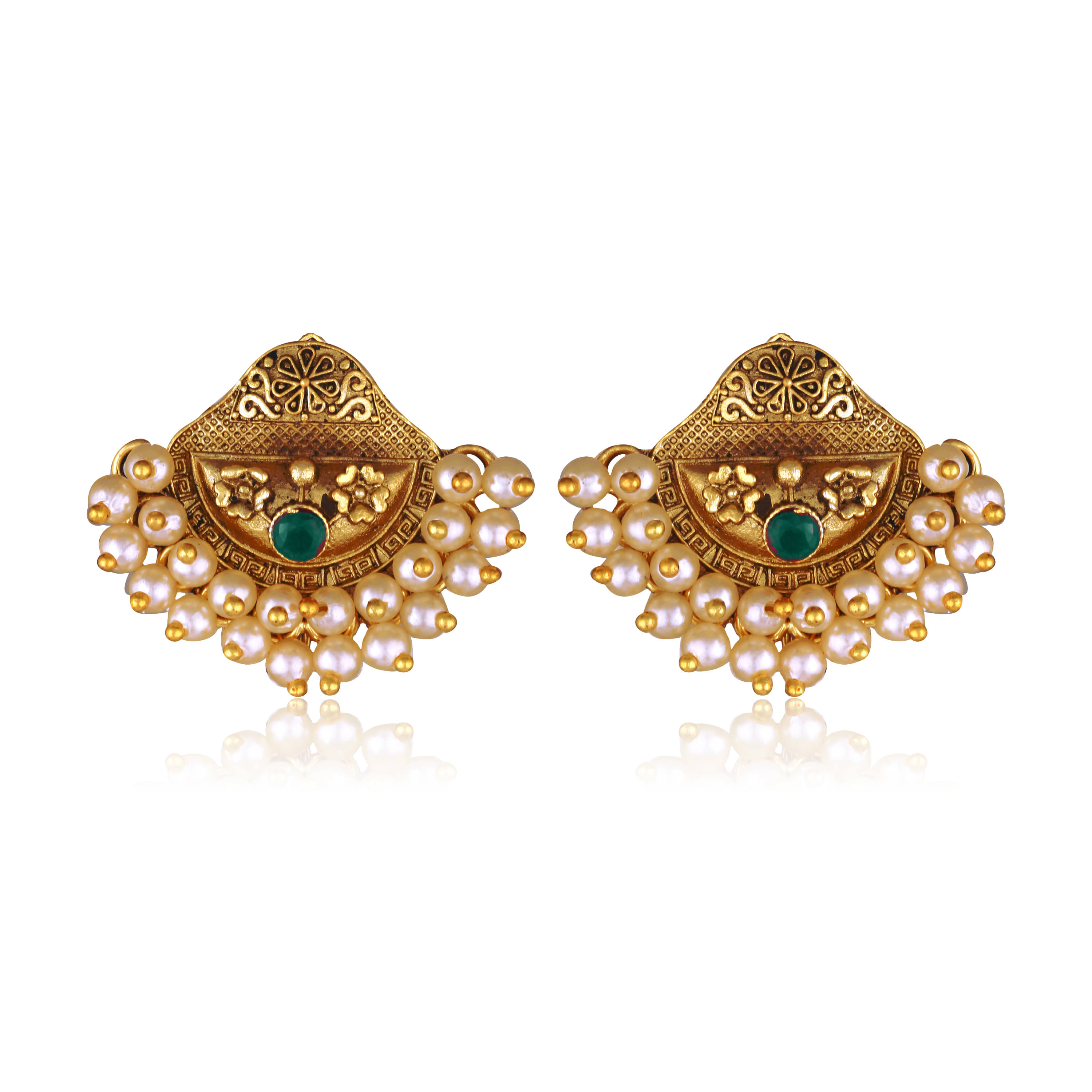     			Vighnaharta Green Chandbalis Earrings ( Pack of 1 )