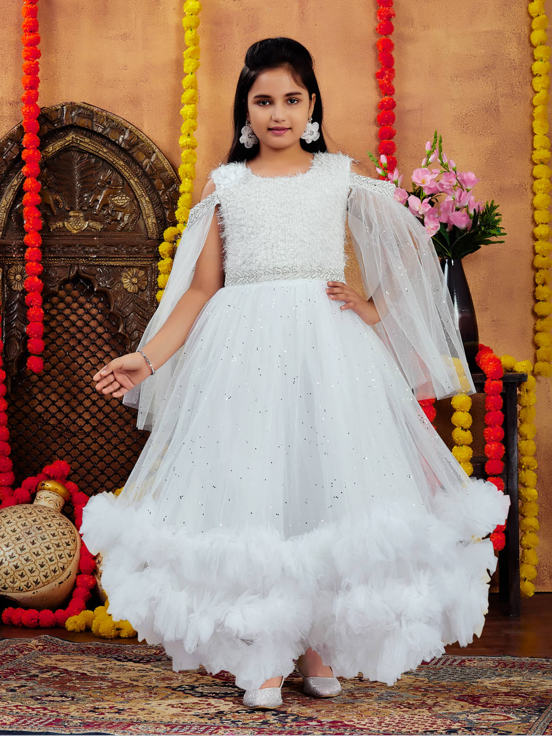Aarika Net Gown For Girls ( Pack of 1 , White ) Aarika Net Gown For Girls ( Pack of 1 , White )