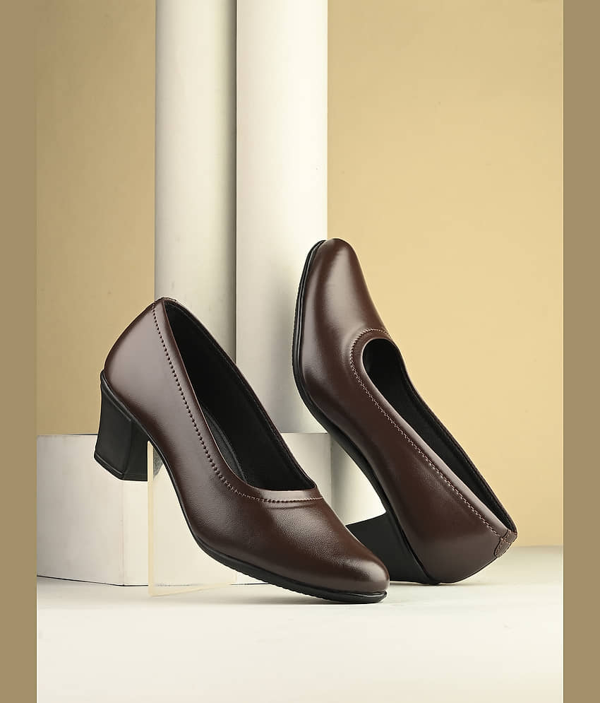 Footloose Brown Women's Casual Ballerinas - Casual Shoes | Buy online on ZillyBuy