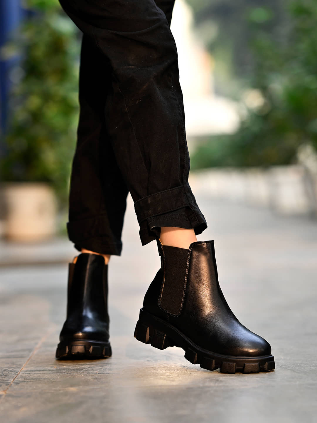 Stylestry Black Women's Ankle Length Boots