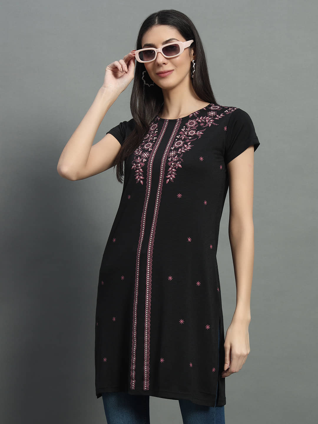 Cotton Blend Short Kurti For Women (Pack of 1) - Kurtis, Tunics | Buy online on ZillyBuy