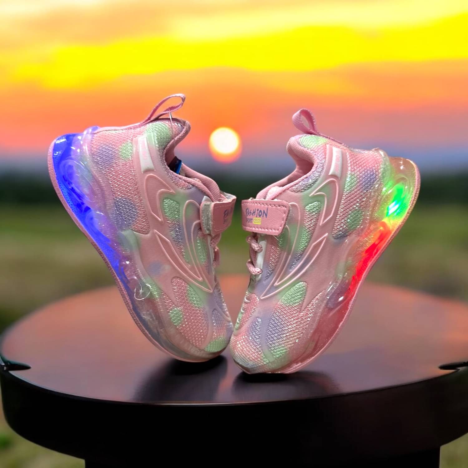     			ICONIC ME - Pink Girl's LED Shoes ( 1 Pair )