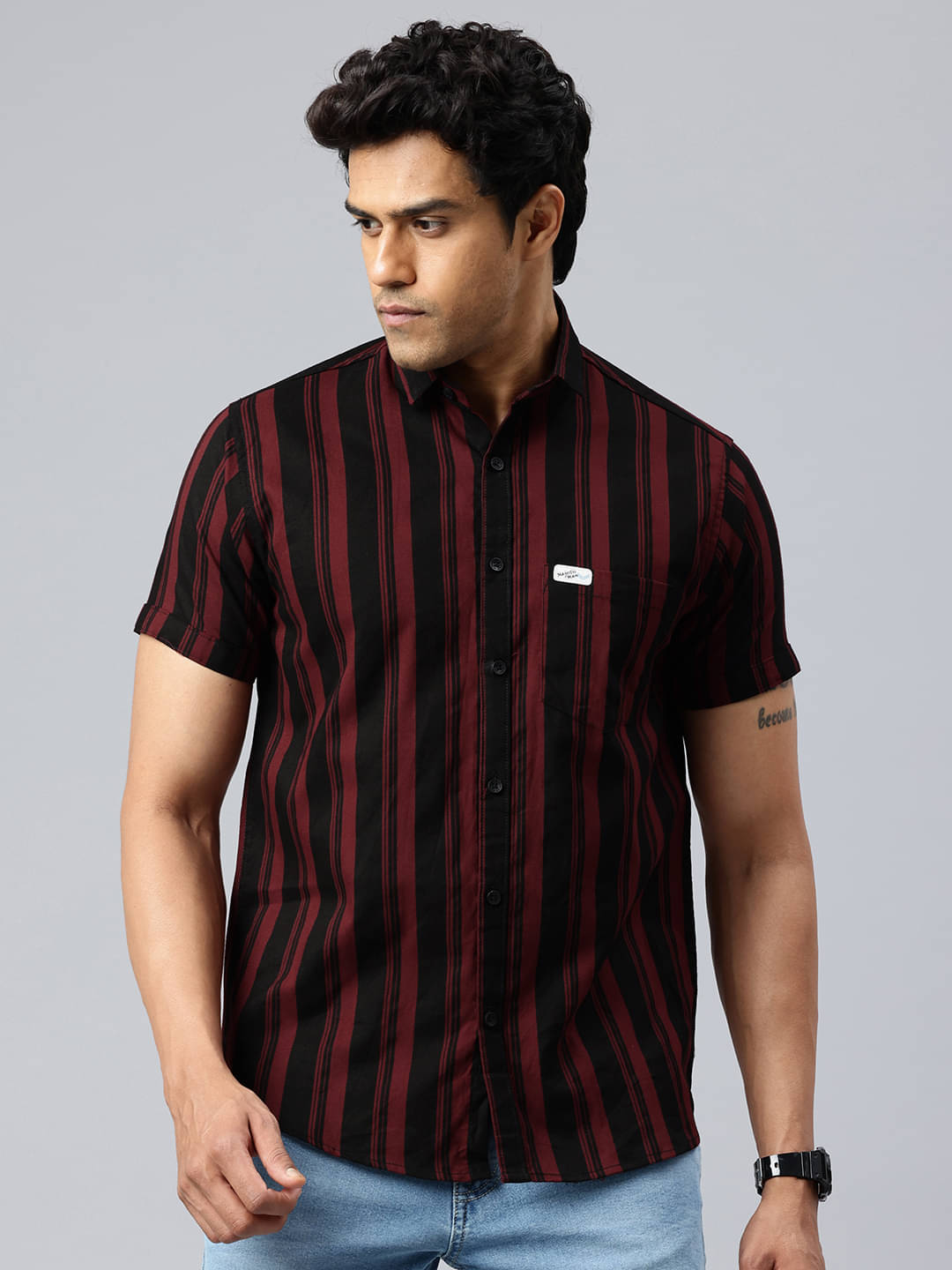 MAJESTIC MAN 100% Cotton Slim Fit Striped Half Sleeves Men's Casual Shirt - Maroon ( Pack of 1 )     			MAJESTIC MAN 100% Cotton Slim Fit Striped Half Sleeves Men's Casual Shirt - Maroon ( Pack of 1 )