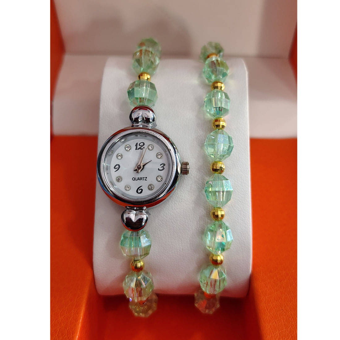     			MARKRIN White Plastic Analog Womens Watch