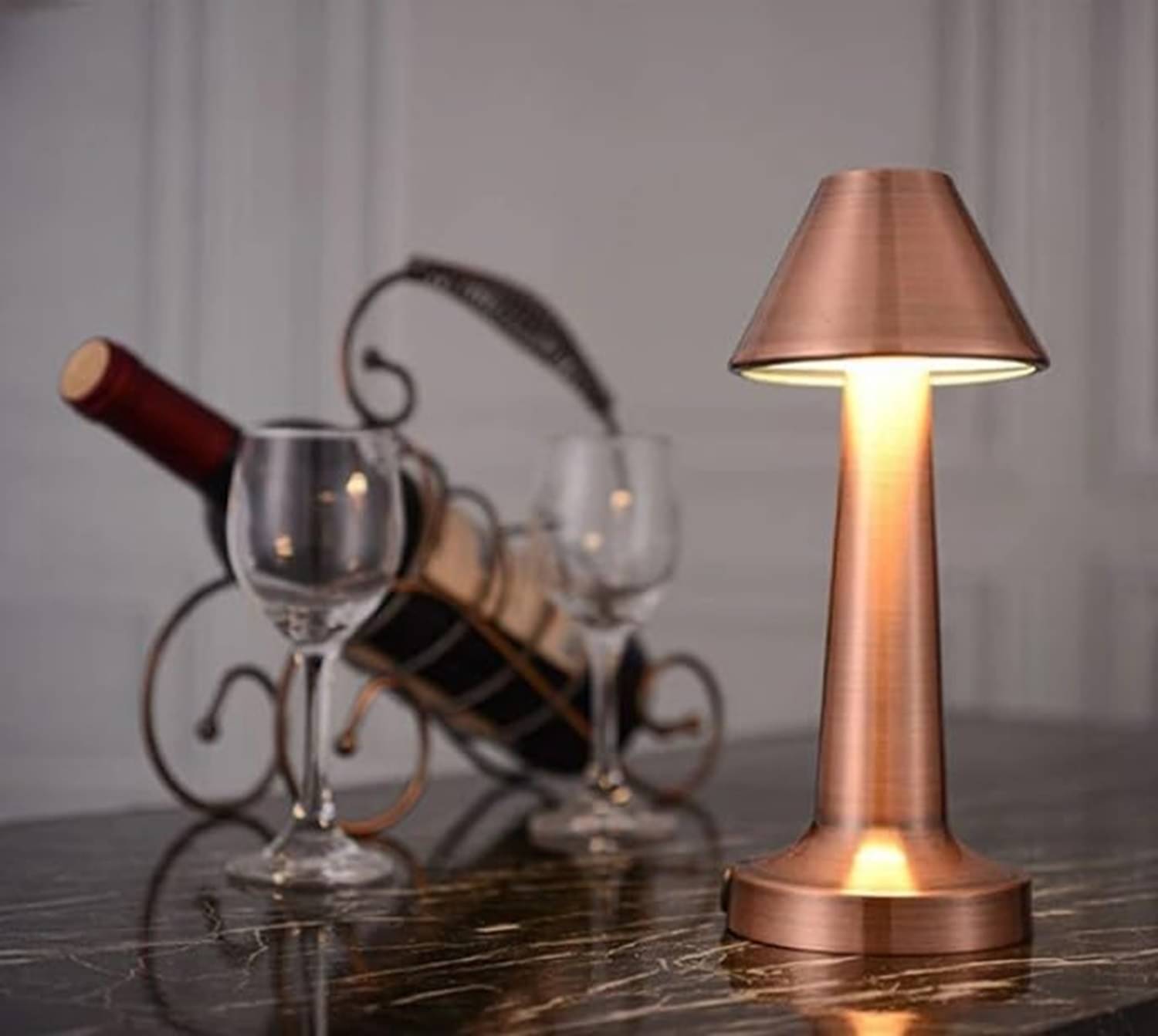     			Shopeleven Gold Table Lamp ( Pack of 1 )