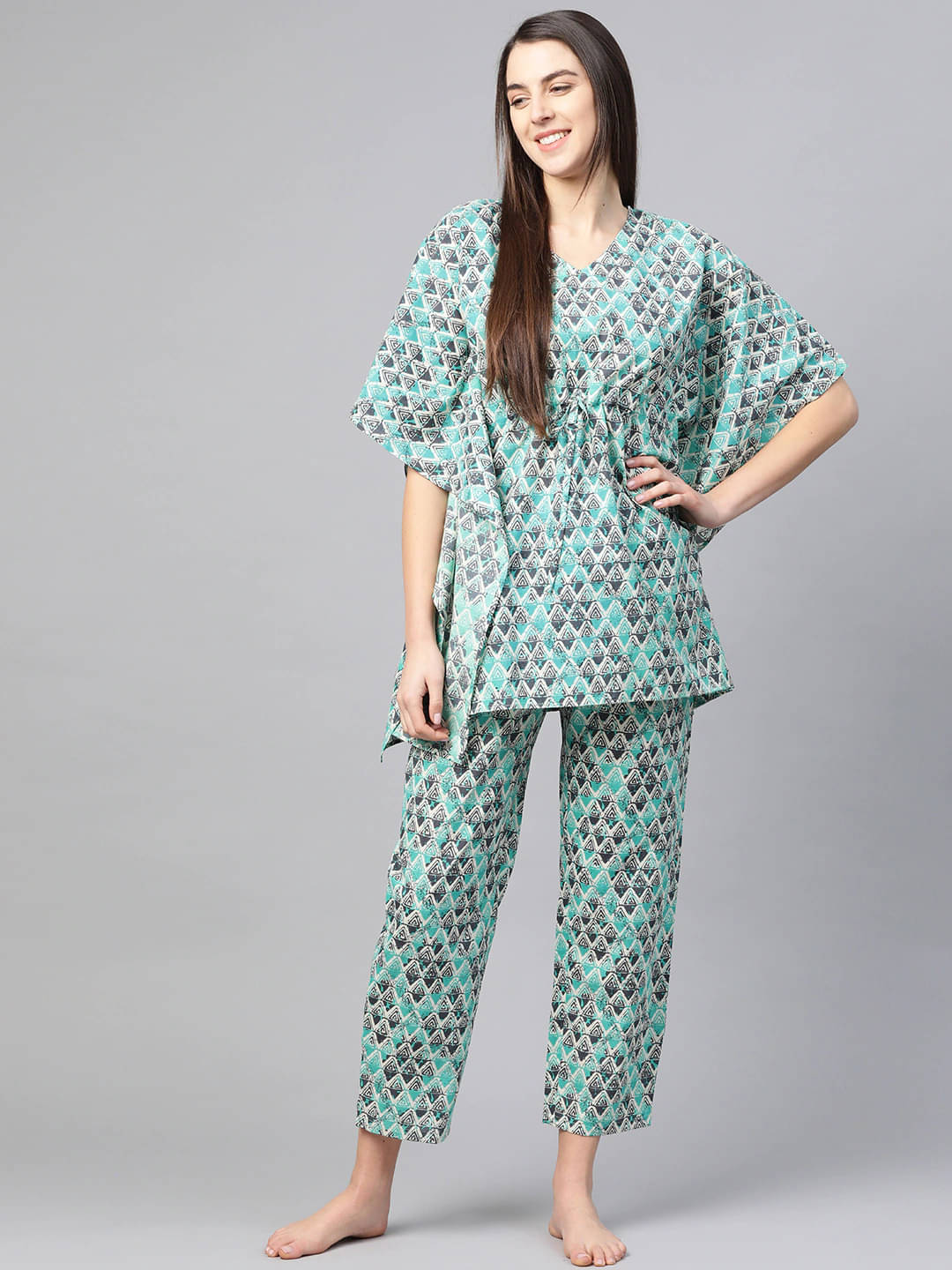     			Yash Gallery Multi Color Cotton Women's Nightwear Nightsuit Sets ( Pack of 1 )
