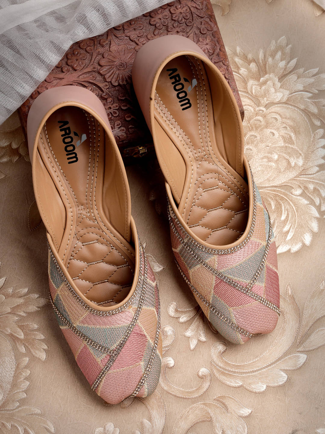     			Aroom Peach Women's Ethnic Ballerinas